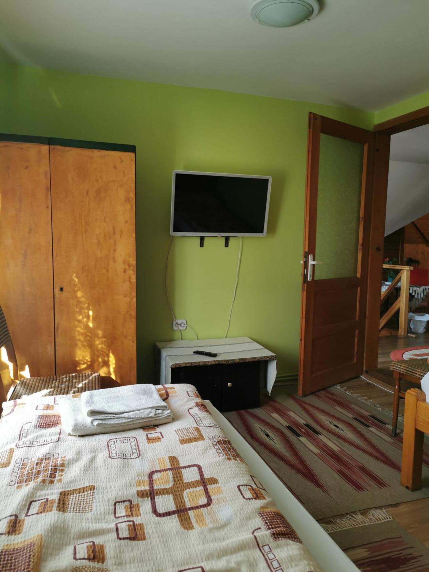 Emília vendégház Ciumani Extérieur photo